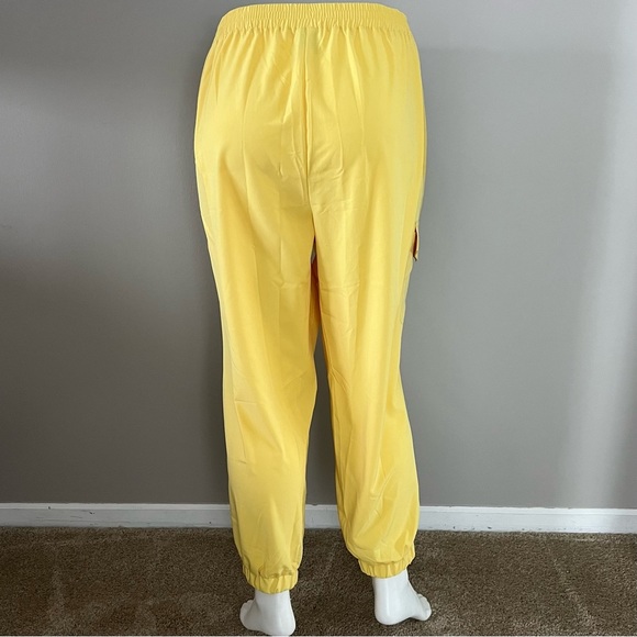 db Sunday‎ Dressbarn Lightweight Yellow Pants - Picture 2 of 8